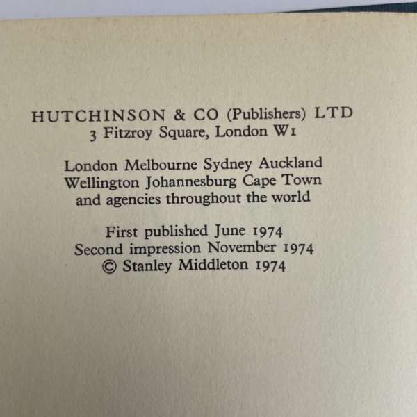 stanley middleton holiday signed first ed3