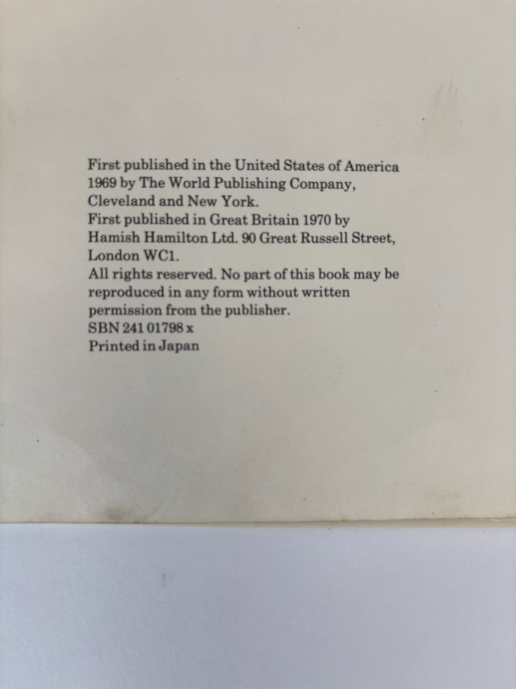 eric carle the very hungry catapillar first edition2