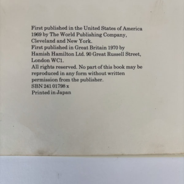 eric carle the very hungry catapillar first edition2