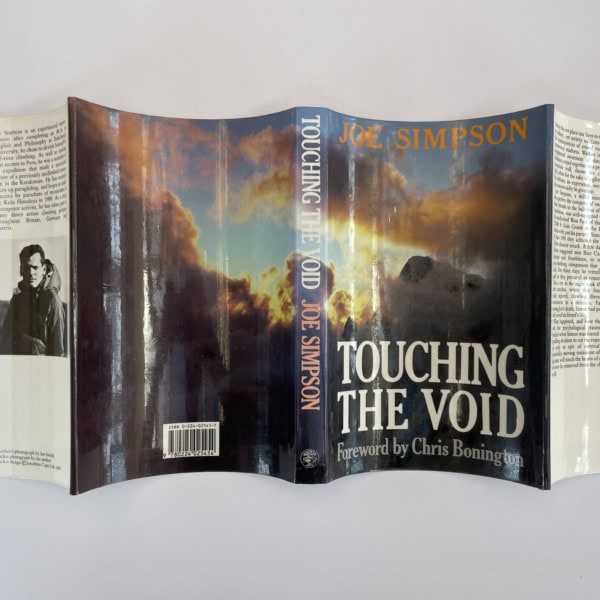 joe simpson touching the void first edition4