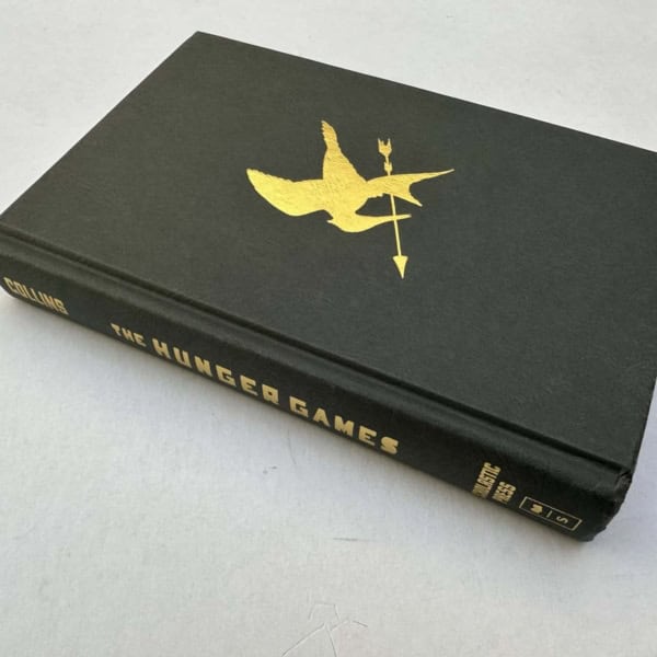 suzanne collins the hunger games first edition3