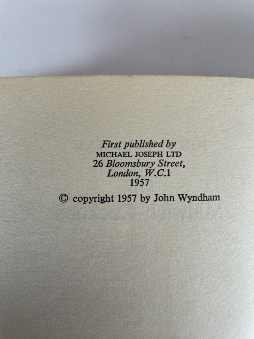 john wyndham the midwich cuckoos first edition2