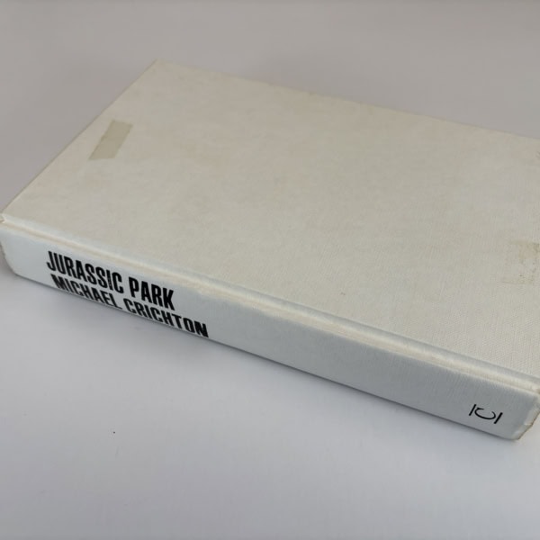 michael crichton jurassic park first edition3