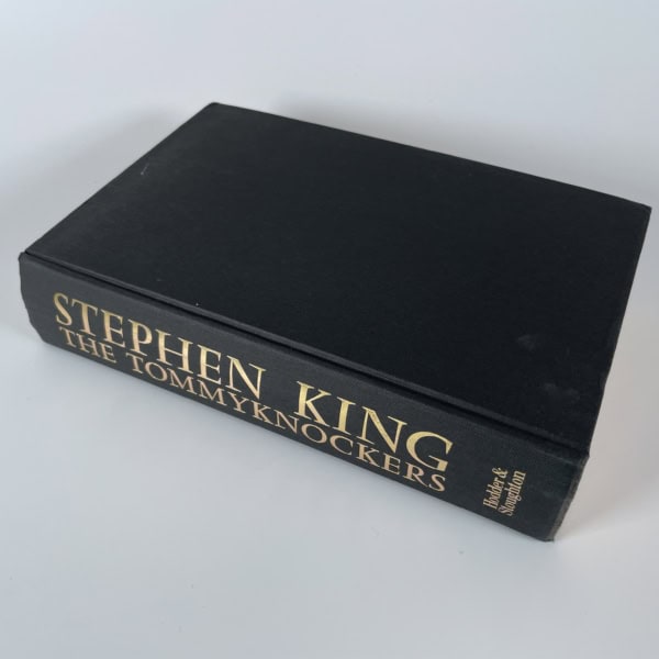 stephen king tommyknockers first uk edition3