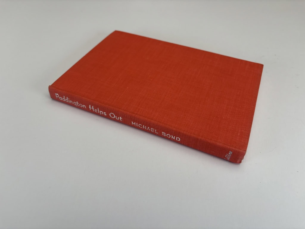michael bond paddington helps out first ed3