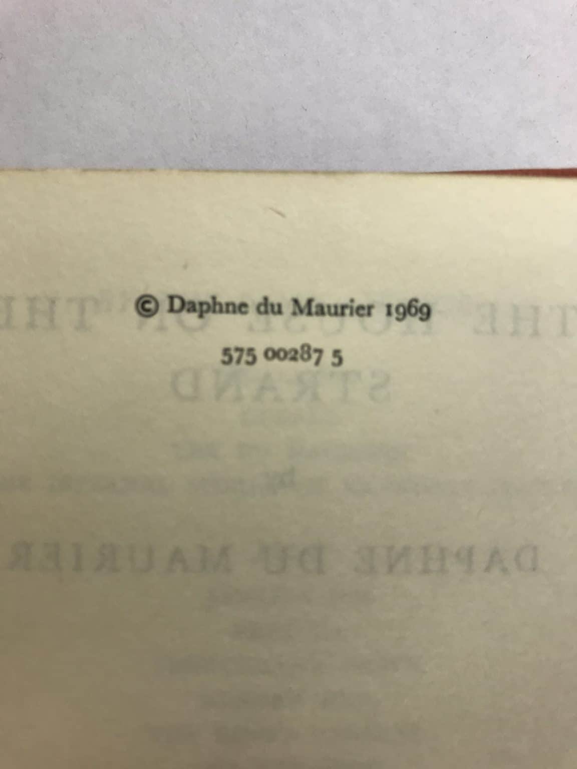 daphne du maurier the house on the strand2