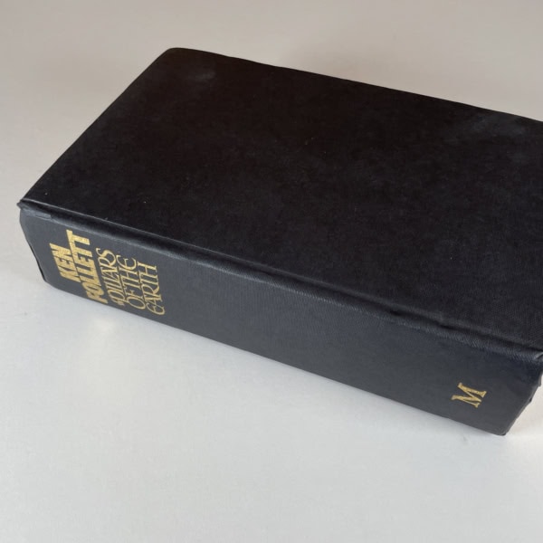 ken follett the pillars of the earth first edi3