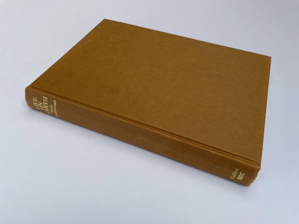 david attenborough life on earth first ed3