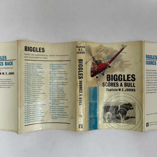 we johns biggles scores a bull first ed4