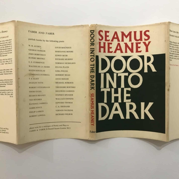 seamus heaney door into the dark 1st ed4