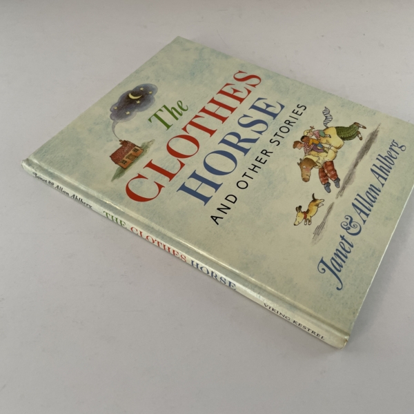 ahlberg the clothes horse first edition3