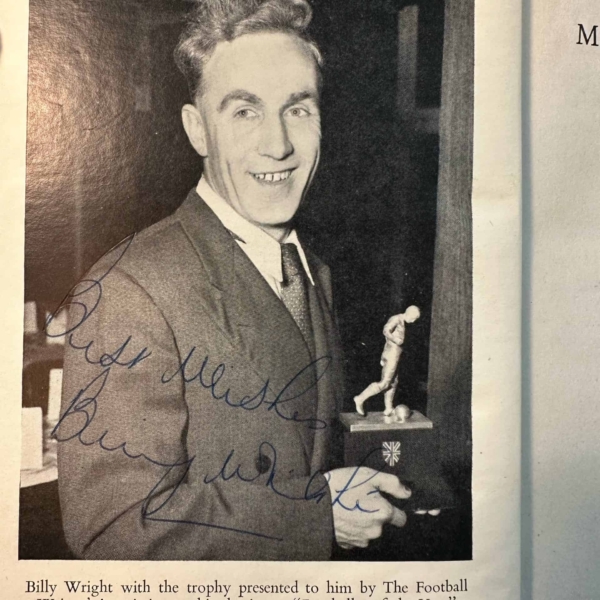 billy wright the worlds my football pitch signed first edition5