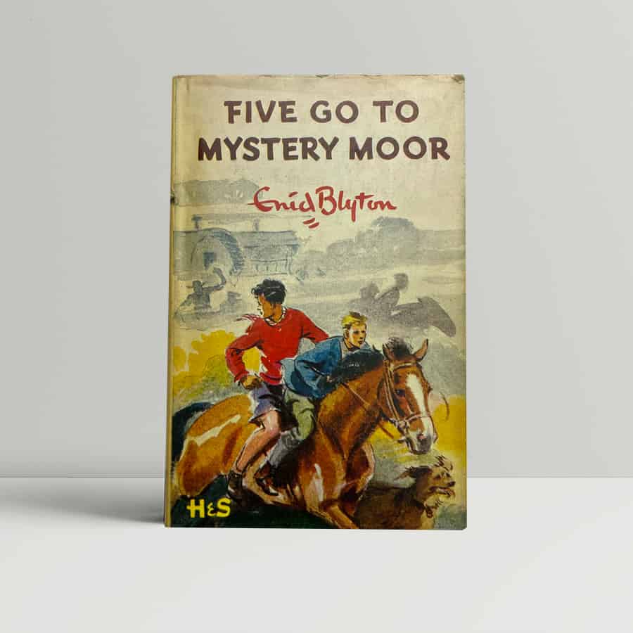 enid blyton five go to mystery moor first edition1