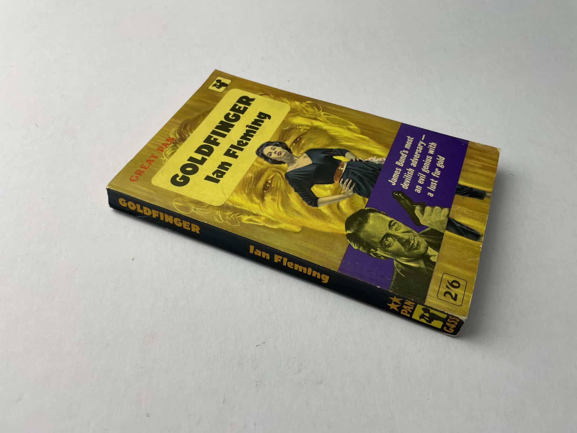 Ian Fleming Goldfinger First Edition Pan Paperback 1961 