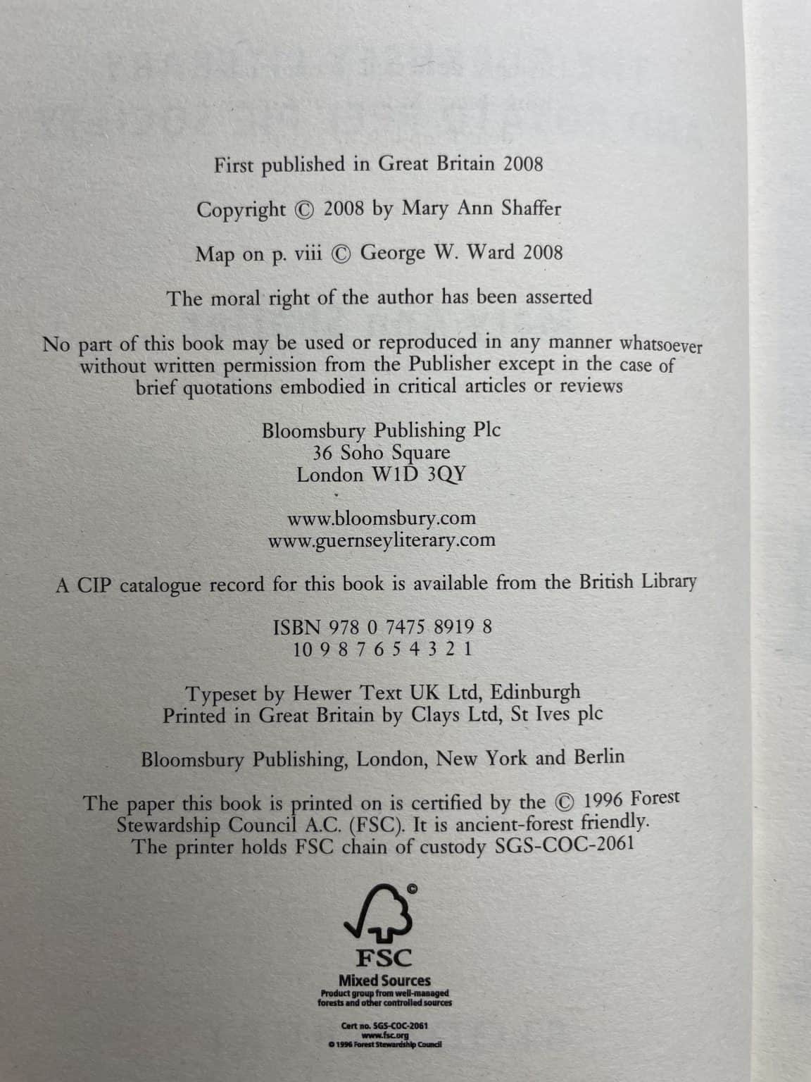 mary ann shaffer the guernsey literary and potato peel pie society first edition2