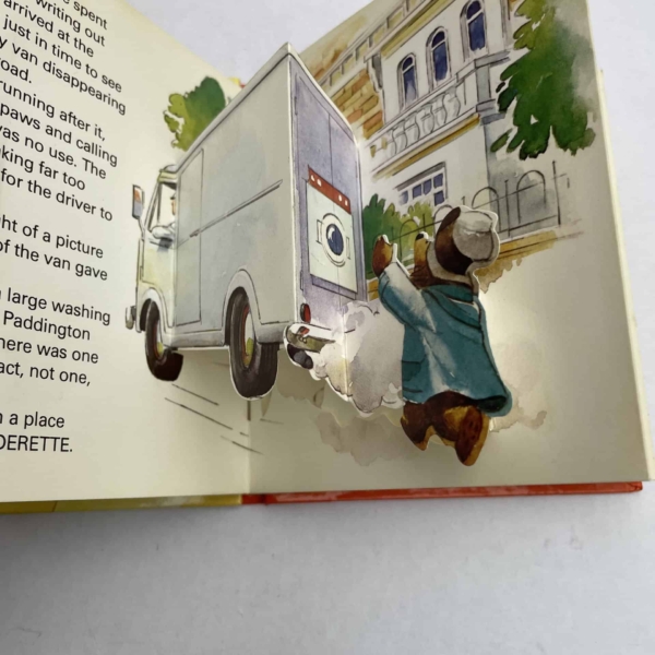 michael bond paddington at the laundarette first ed3