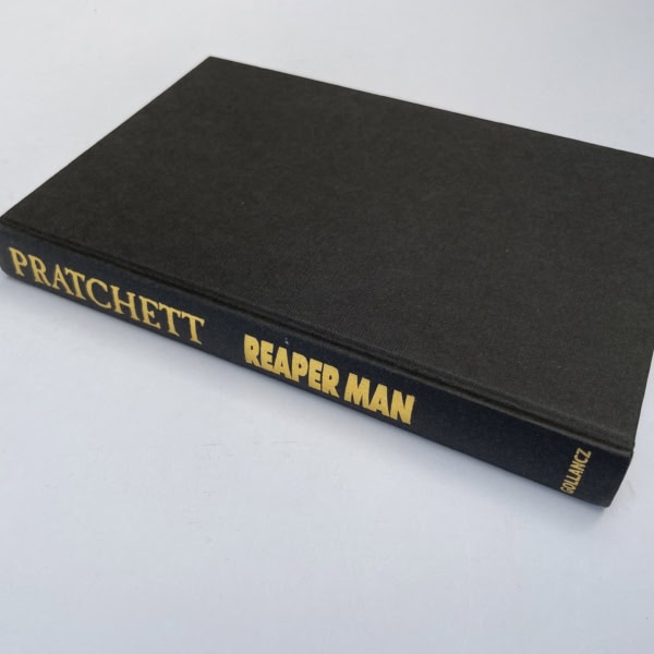 terry pratchett reaper man first ed3