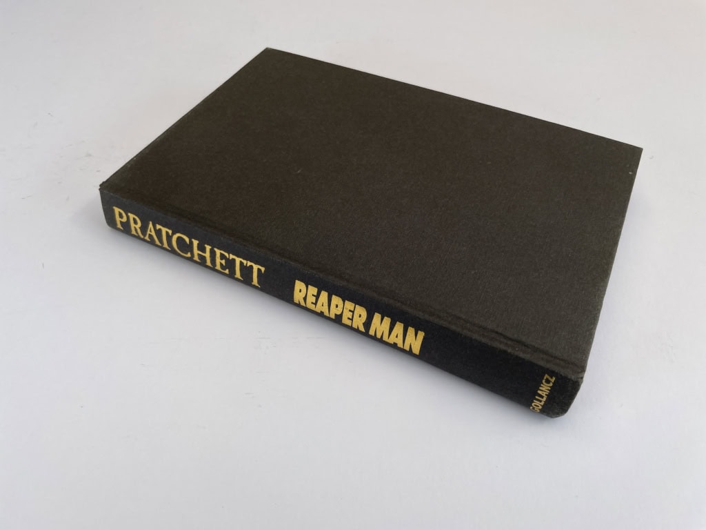 terry pratchett reaper man first edition3