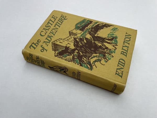 enid blyton the castle of adventure first edition4