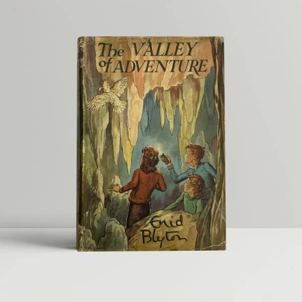 enid blyton the valley of adventure first ed1