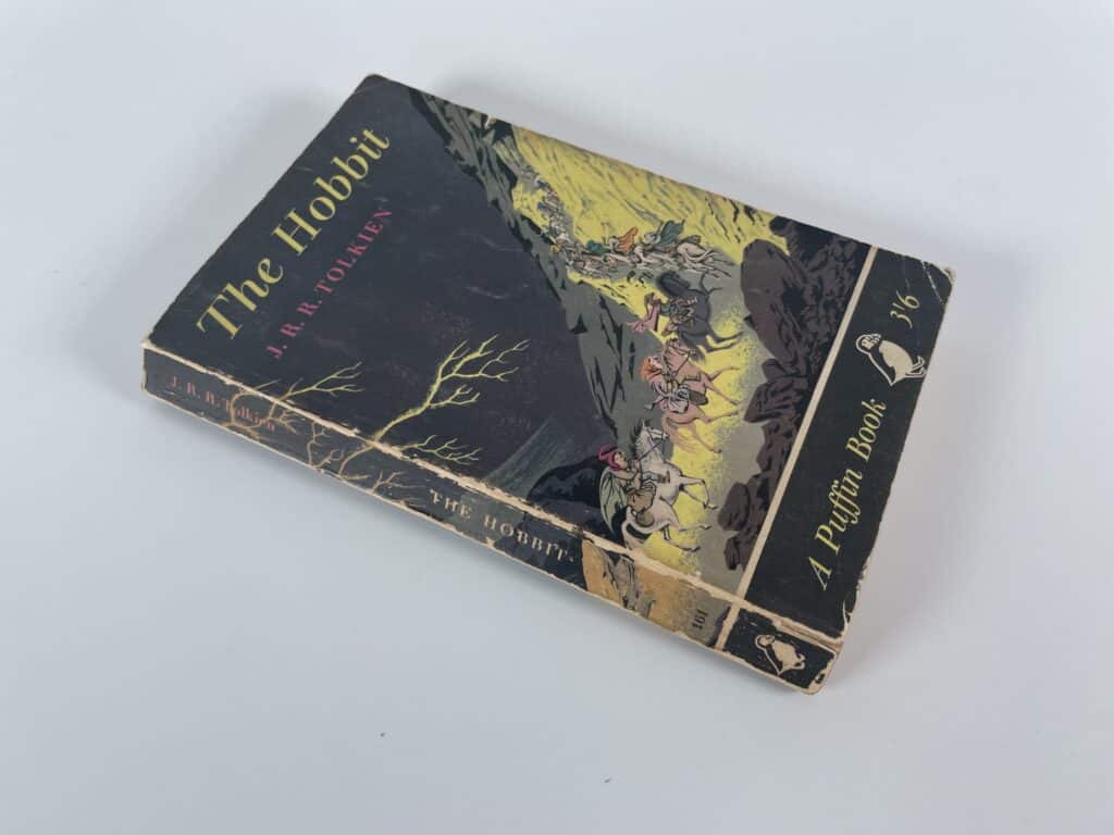 jrr tolkien the hobbit paperback3