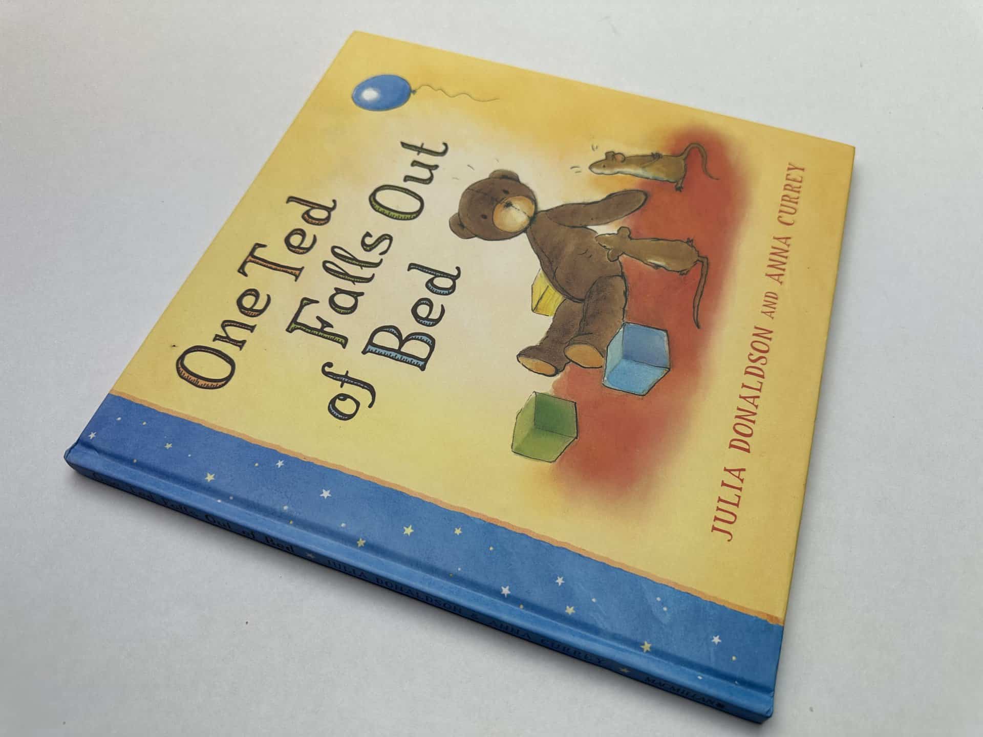 julia donaldson one ted falls out of bed first3