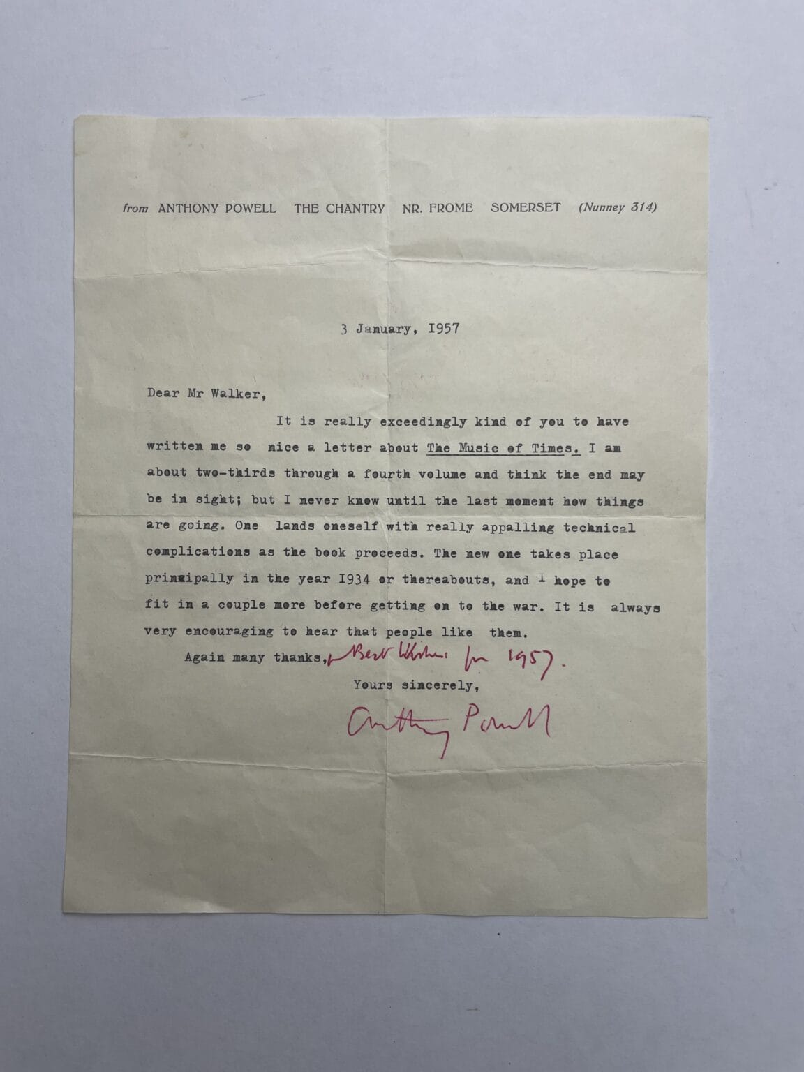 anthony powell at lady mollys with letter2