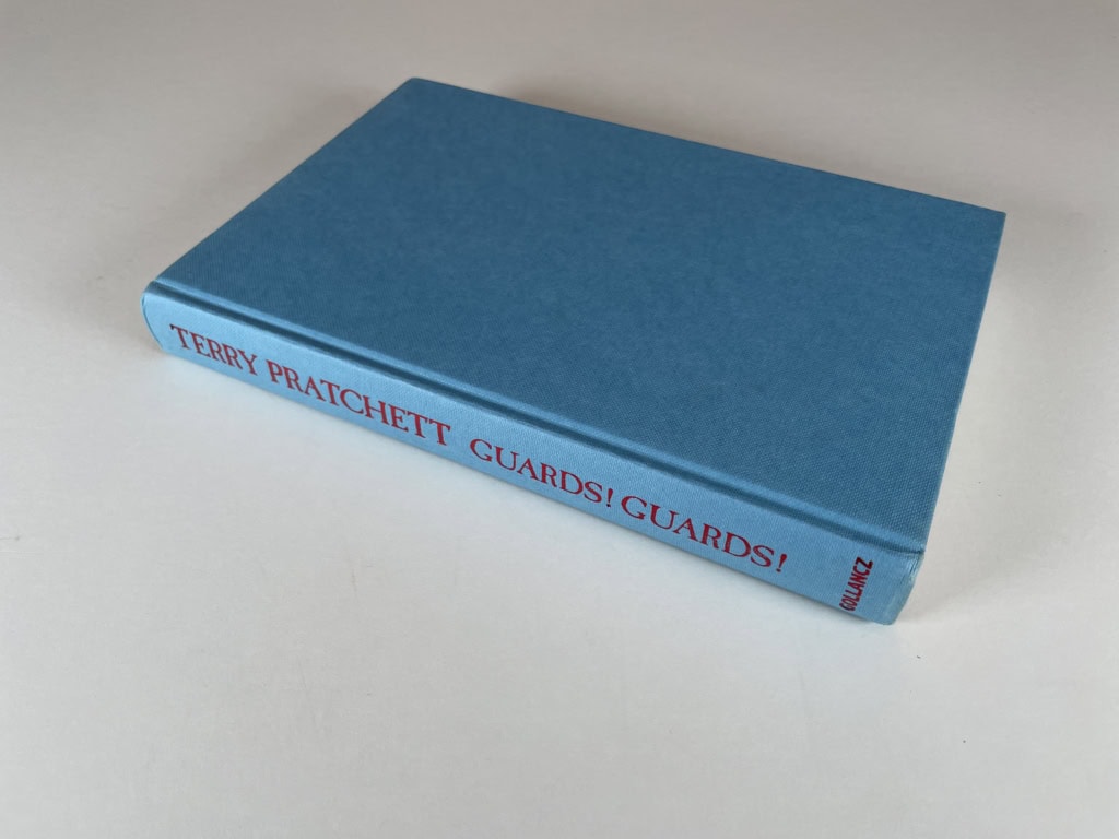 terry pratchett guards guards firstedition3