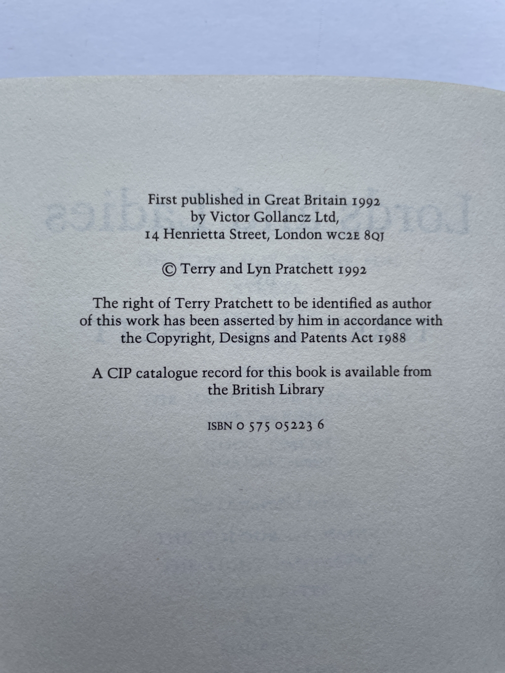 terry pratchett lords and ladies first ed2