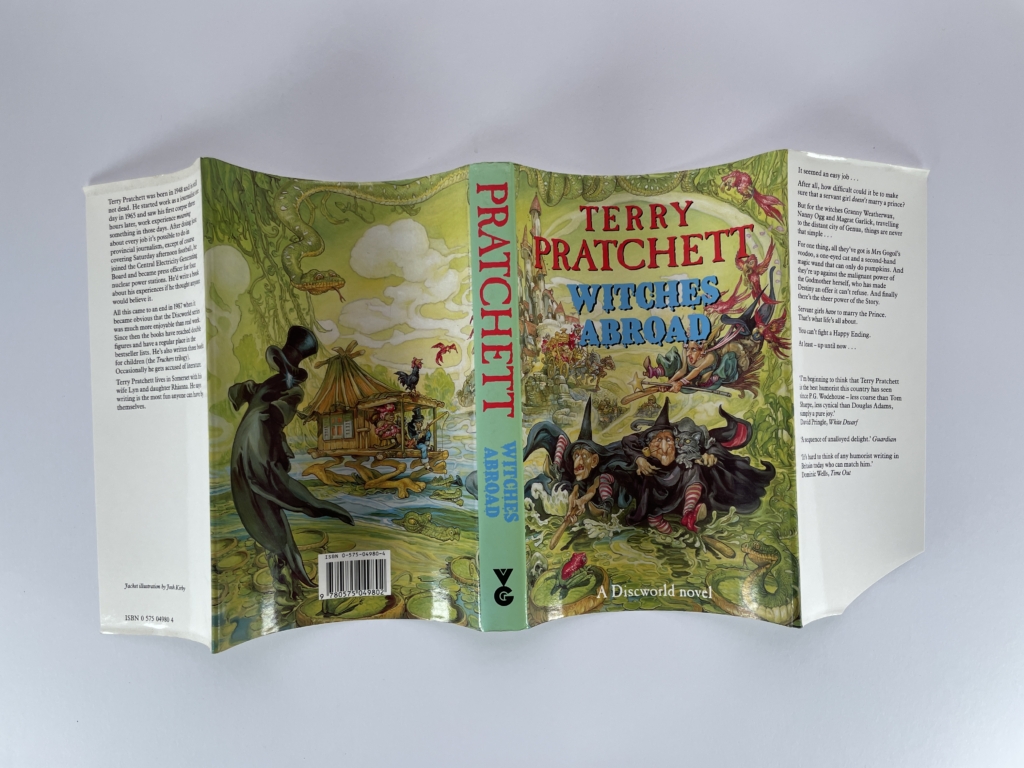 terry pratchett witches abroad first edi4