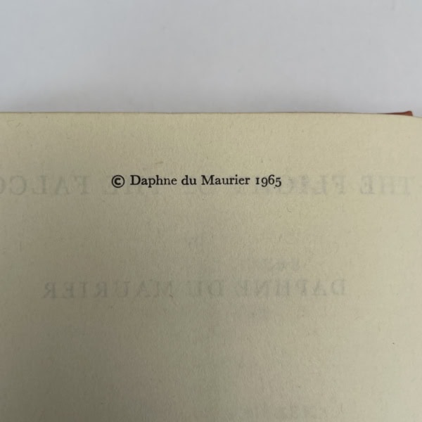 daphne du maurier the flight of the falcon first ed3