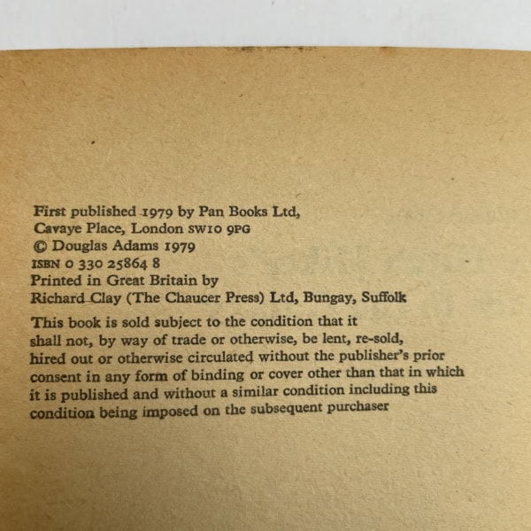 douglas adams thhgtlg first pback ed2
