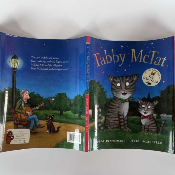 julia donaldson tabby mctat first edition4