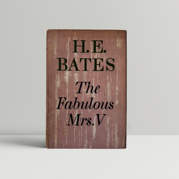 he bates the fabulous mrs v first edi1