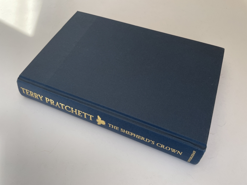 terry pratchett the shephaerds crown first ed3