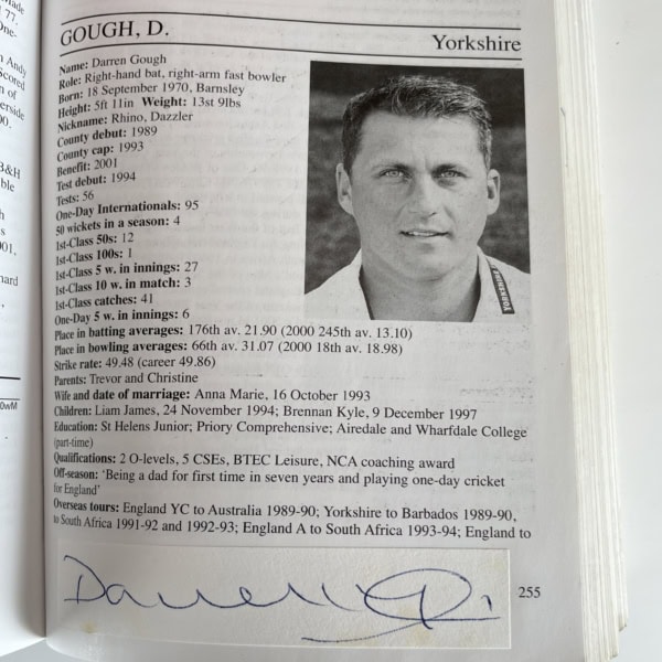 the cricketers whos who 2002 multi signed9