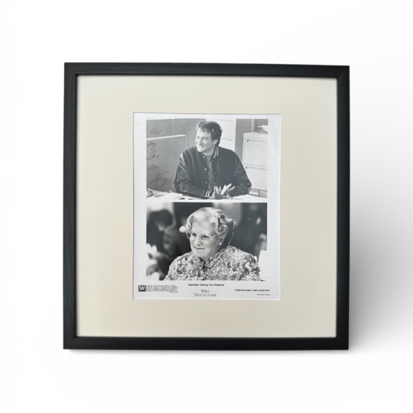 Robin Williams - Mrs Doubtfire - SIGNED photograph