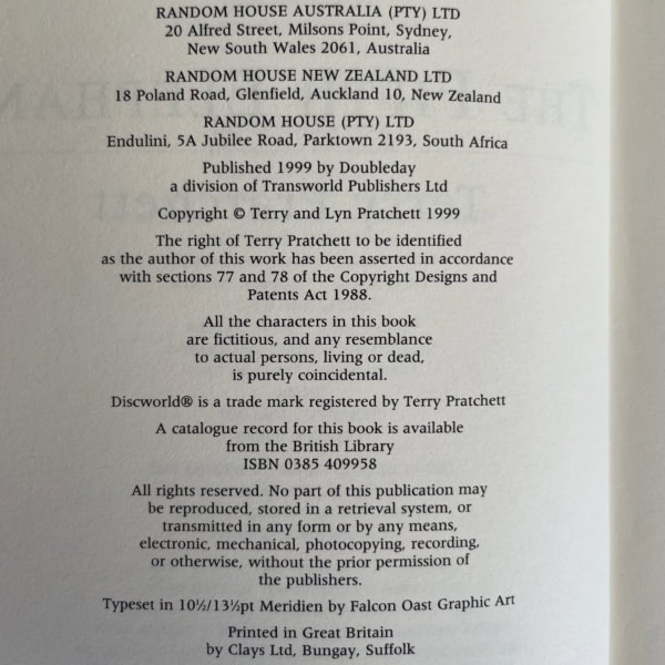 terry pratchett the fifth elephant first edition2