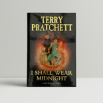 terry pratchett i shall wear midnight first edition1