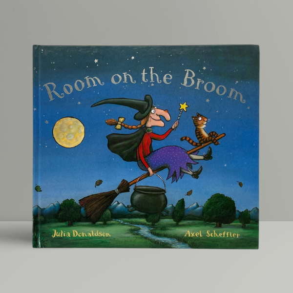 julia donaldson room on the broom no wrapper 1