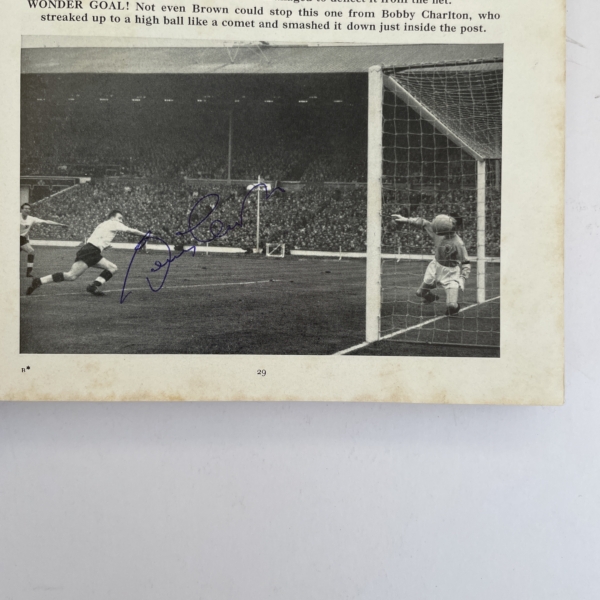 the boys book of soccer 1960 4