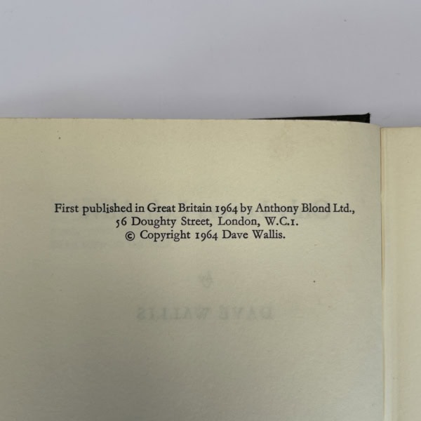 dave wallis only lovers left alive first edition2