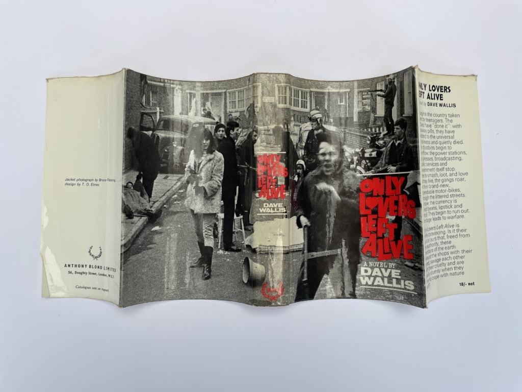 dave wallis only lovers left alive first edition4