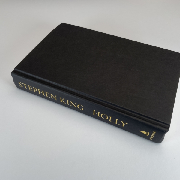 stephen king holly first us 3