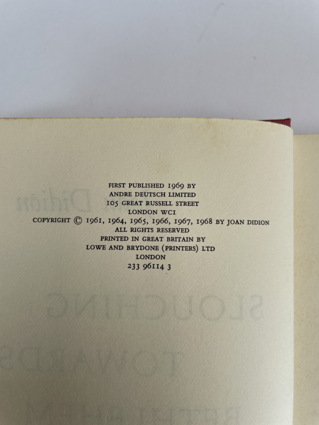 joan didion slouching towards bethlehem first ed2