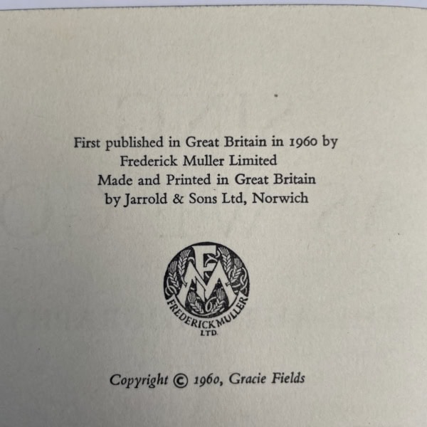 gracie fields sing as we go signed first3