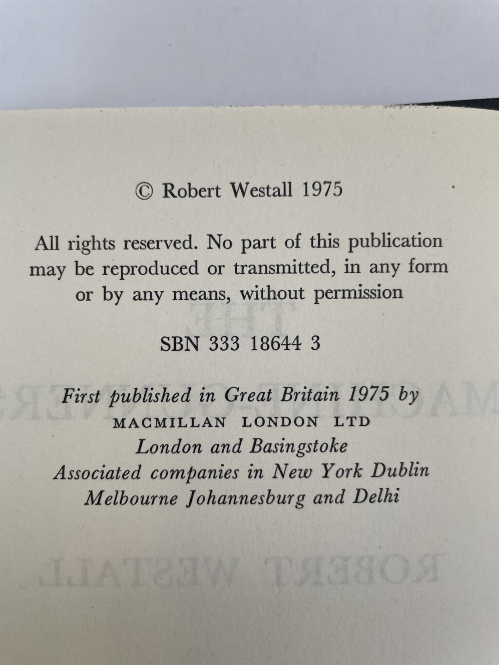 robert westall the machine gunners first2