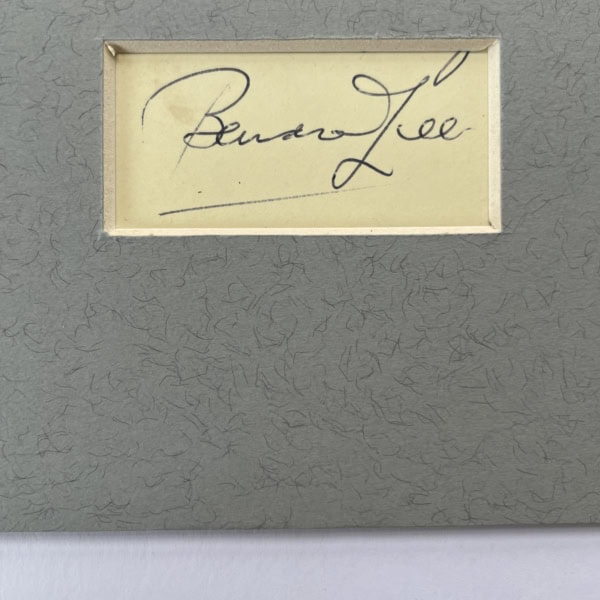bernard lee signed picture2