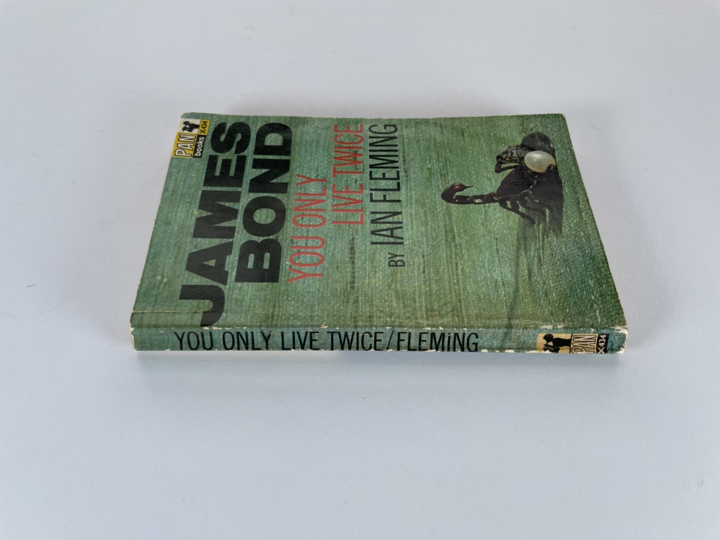 ian fleming yolw pan first4