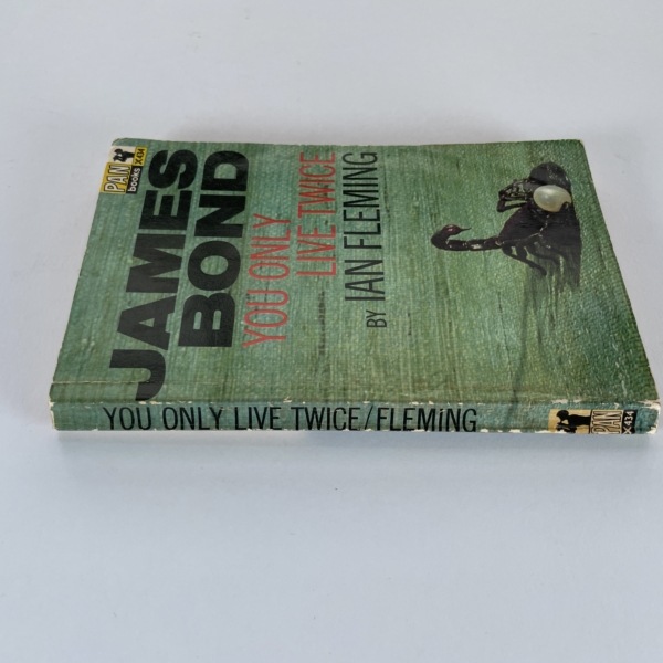 ian fleming yolw pan first4